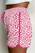 Load image into Gallery viewer, LEOPARD'S CASUAL SHORTS **SHIPPING EXPECTED TO BEGIN ON DATE 5/12**