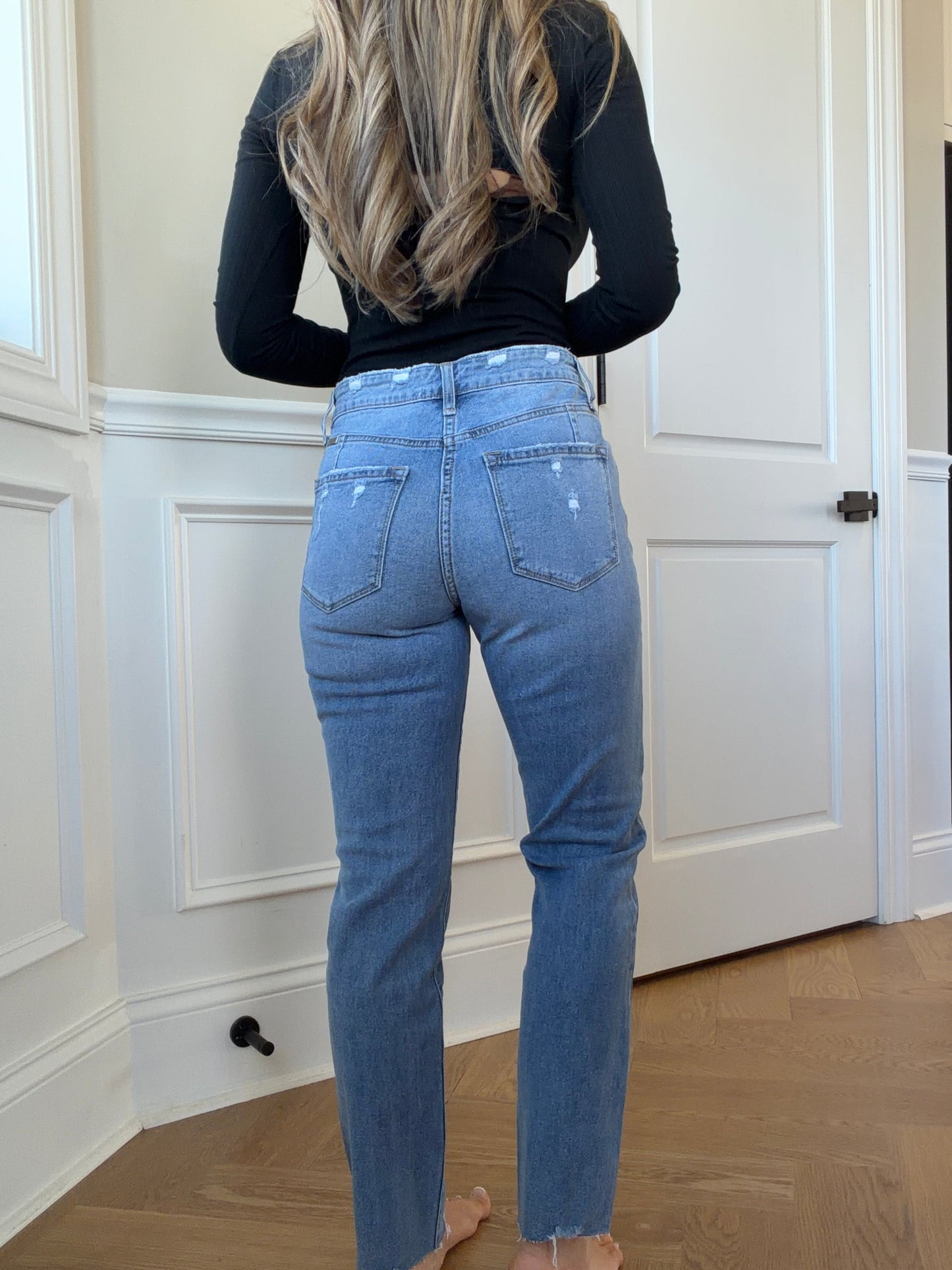 Holly High Rise Straight Leg Jeans Willow Boutique