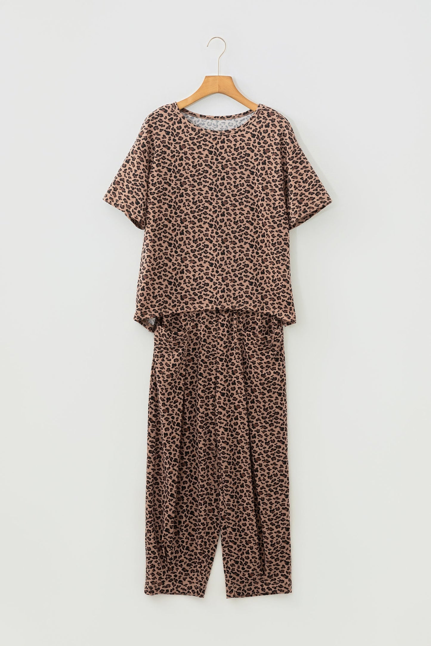 White Leopard High-Low Loose Tee Ankle Length Pants Set
