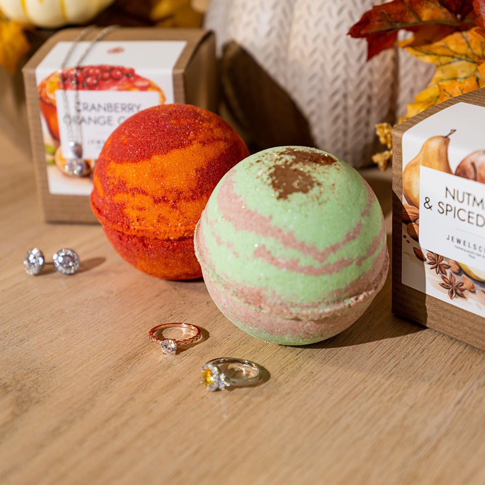 Cranberry Orange Glaze 10oz Mystery Jewelry Bath Bomb