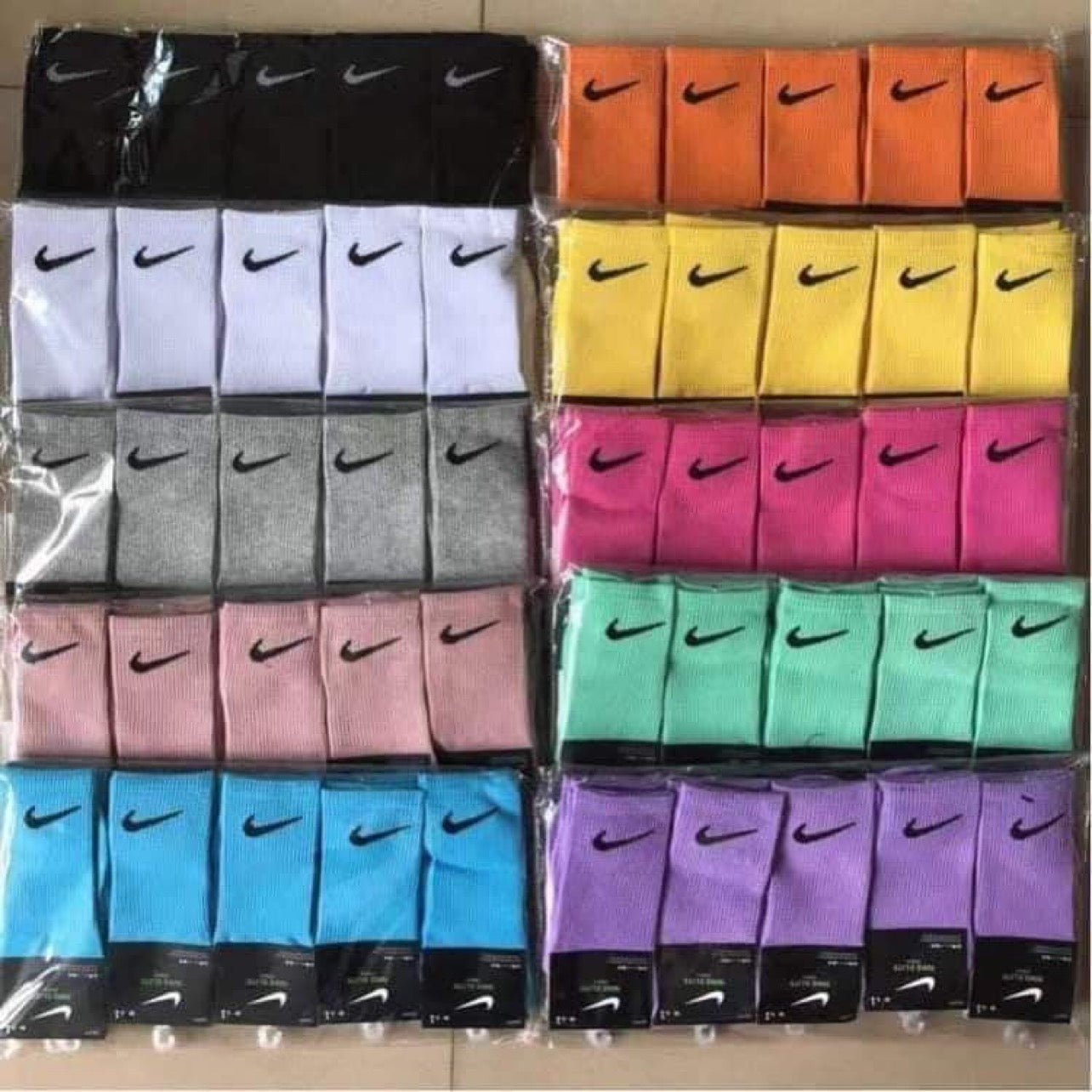 Women’s Nike Crew Socks RTS