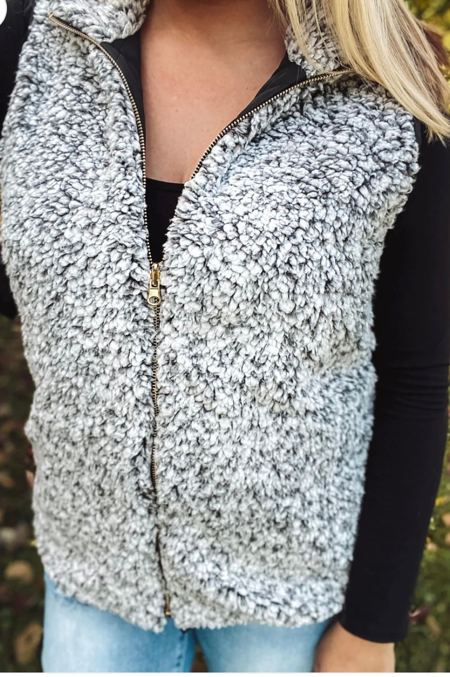 Reversable Puff Sherpa Vest