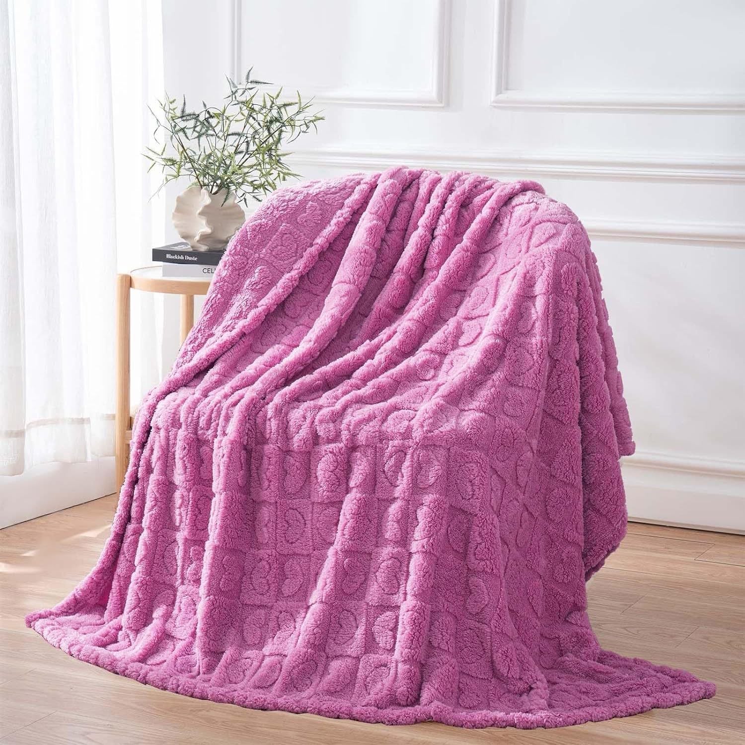Plush Checker & Heart Blanket