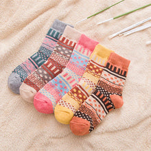 Load image into Gallery viewer, Womens Winter Socks-5Pair Pack
