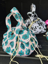 Load image into Gallery viewer, Toss it all Pouch
