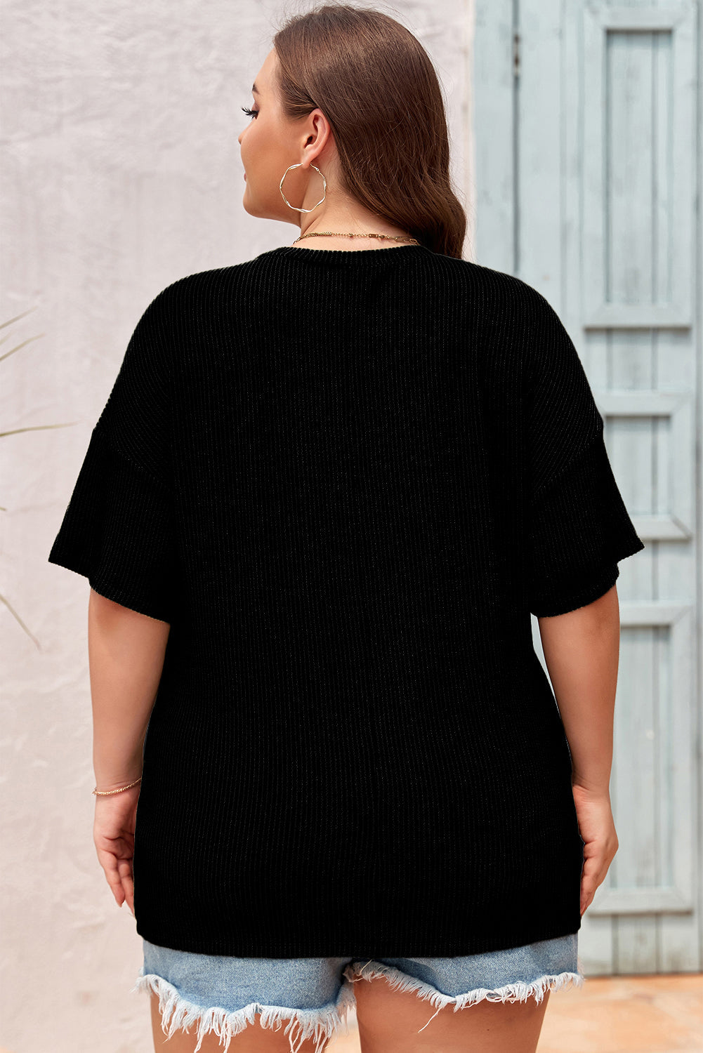 Plus Size Solid Corded Knit V-Neck T-Shirt