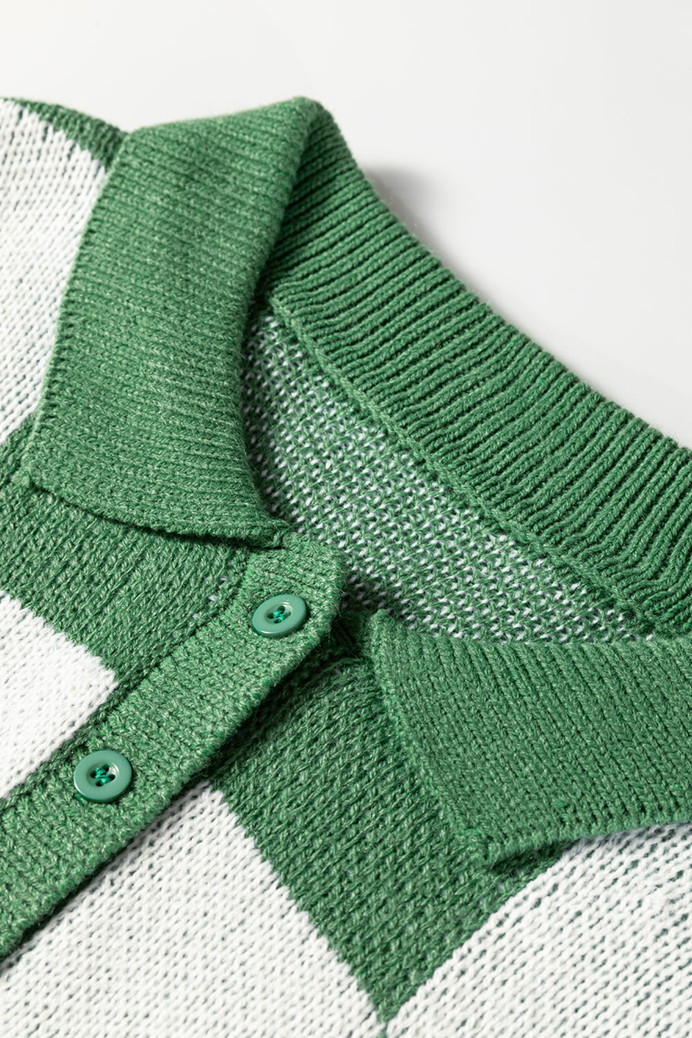 V Neck Checkered Sweater - Green Indie & Co.