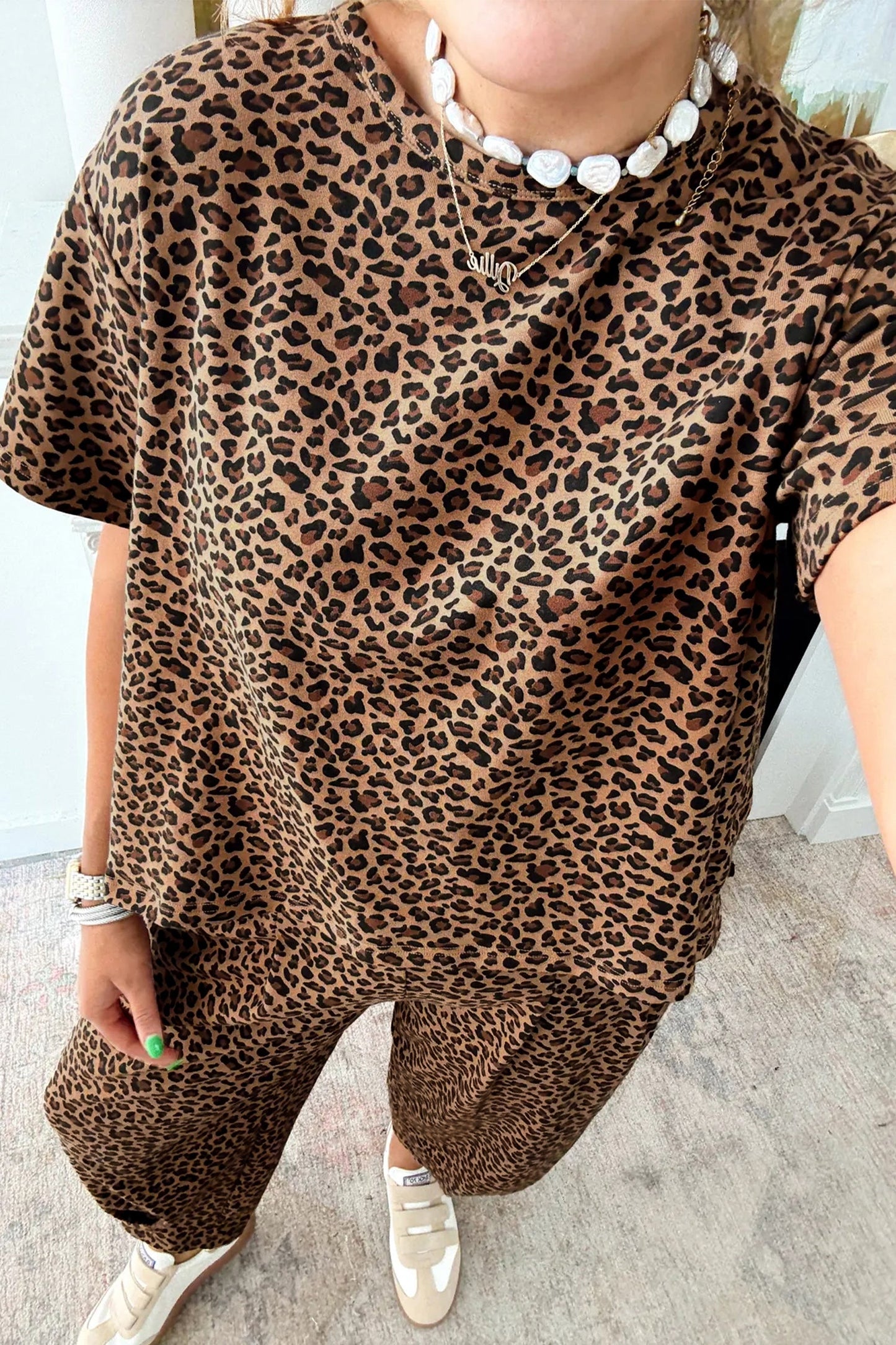 White Leopard High-Low Loose Tee Ankle Length Pants Set