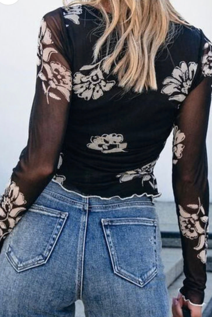 Floral Mesh Lettuce Edge Ruched Slim Long Sleeve Top