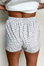 Load image into Gallery viewer, Leopard Elastic Waist Shorts
