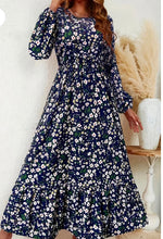 Load image into Gallery viewer, Flower Maxi Dress
