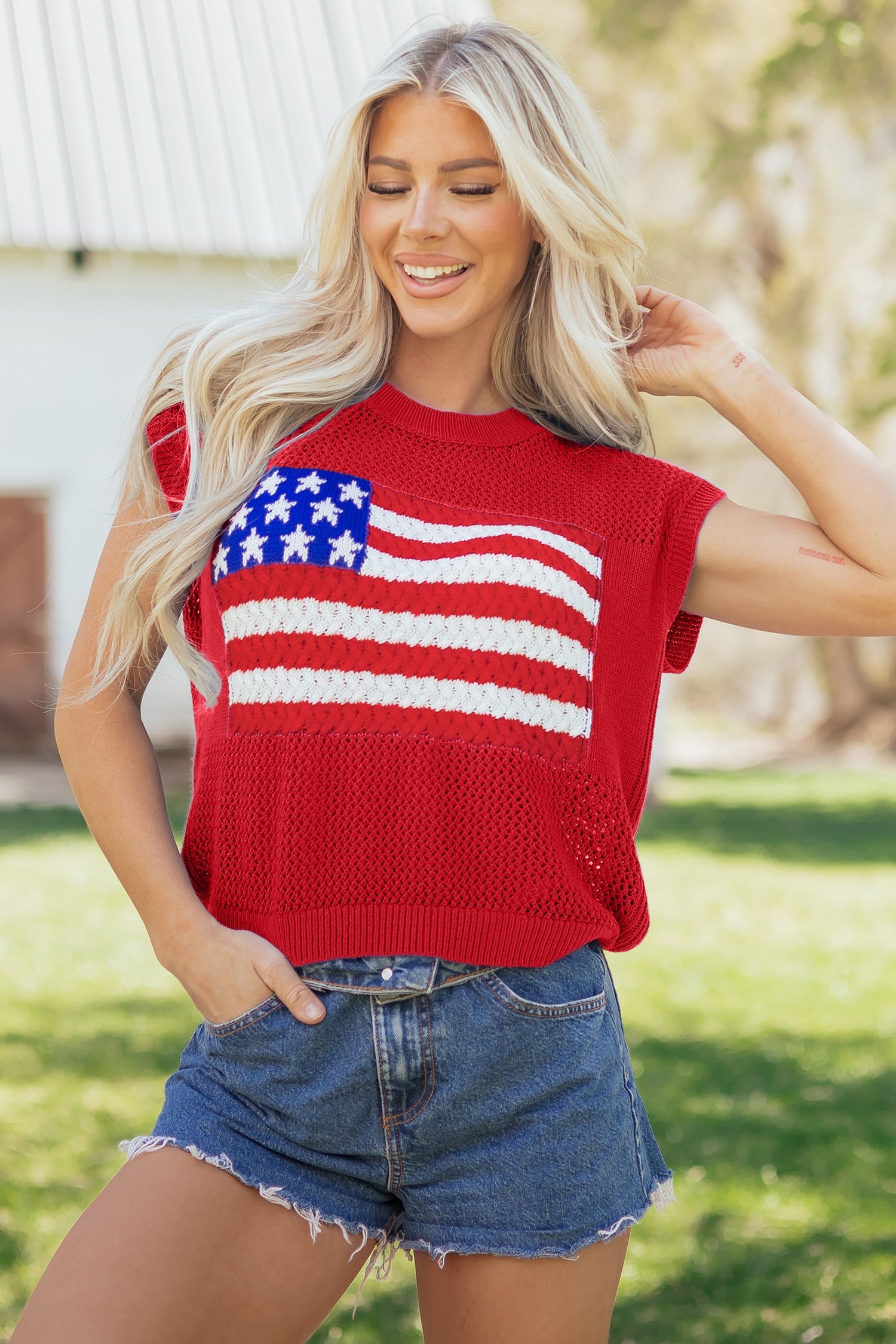 Emely Graphic Short Sleeve Sweater Threaded Pear