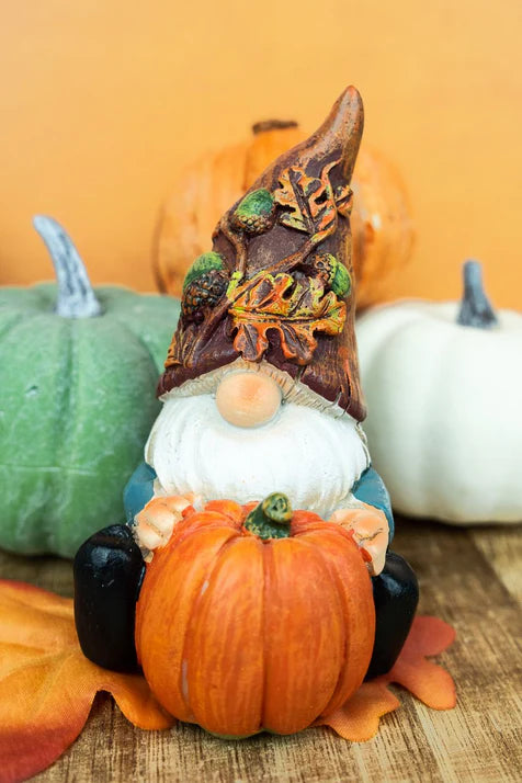 Pumpkin Gnome or Book Gnome