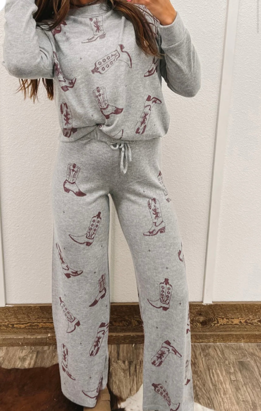 Boots Long Sleeve Top Pants Lounge Set