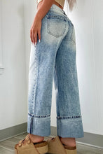 Load image into Gallery viewer, VINTAGE INPSIRED WIDE LEG JEANS **SHIPPING EXPECTED TO BEGIN ON DATE 11/05**
