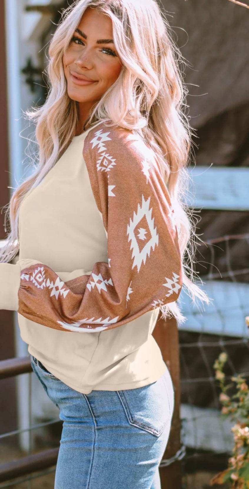 Geometric Round Neck Long Sleeve T-Shirt