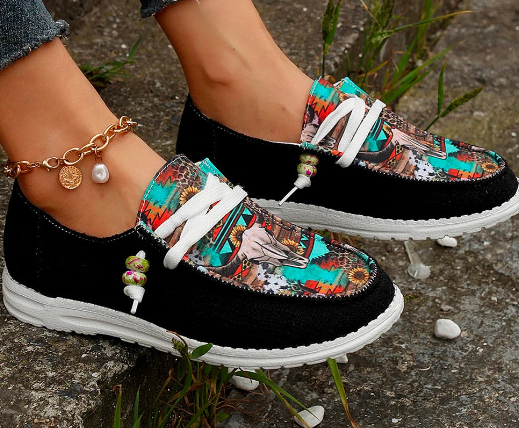 Geometric Round Toe Print Slip On Shoes