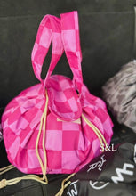 Load image into Gallery viewer, Toss it all Pouch
