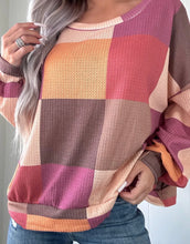 Load image into Gallery viewer, Checkered Loose Knit Top
