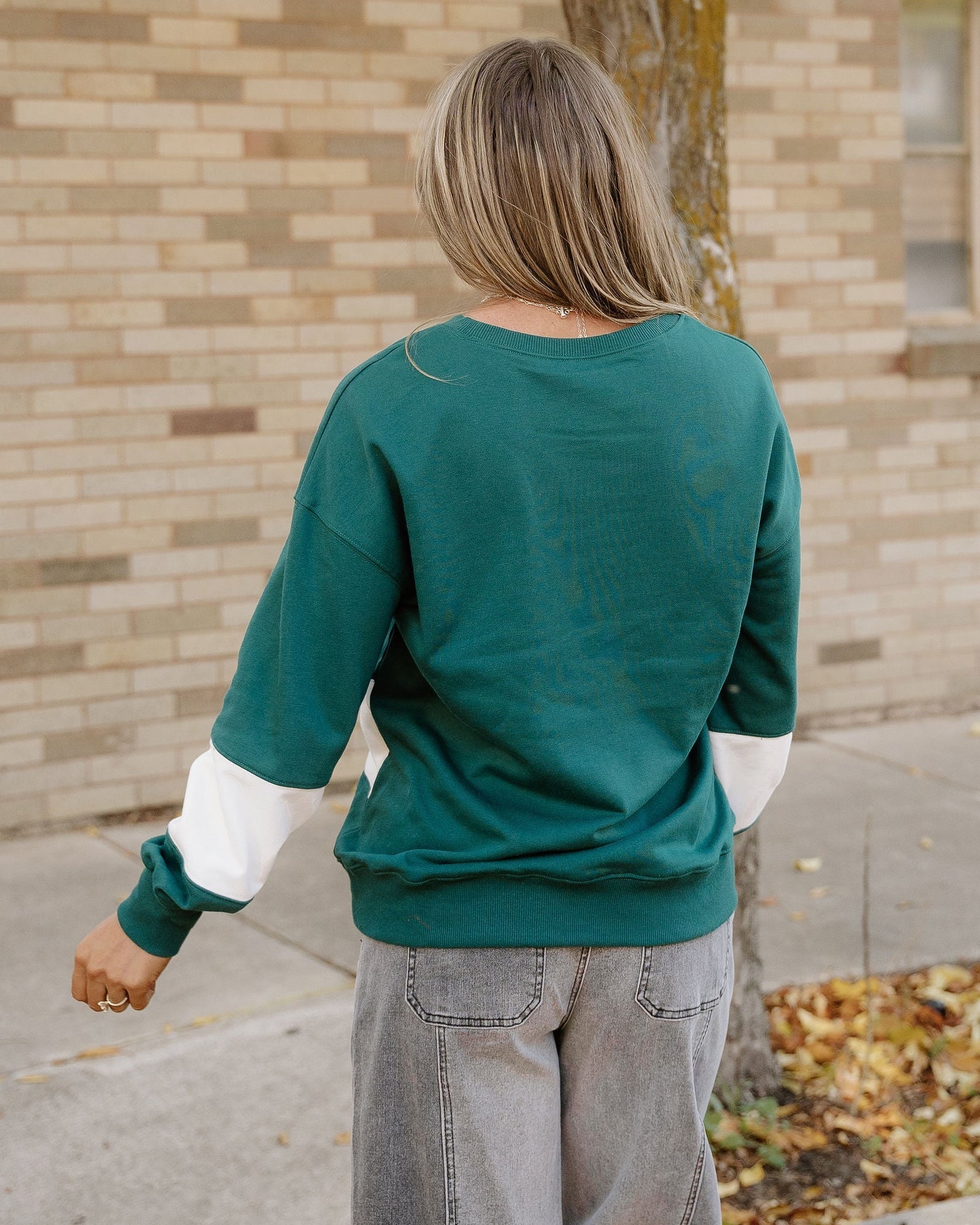 Mia Drop Shoulder Baggy Sweatshirt - Evergreen Indie & Co.