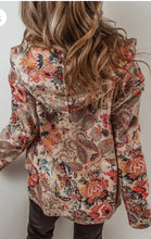 Load image into Gallery viewer, Paisley Floral Sherpa Lined Hooded Jacket
