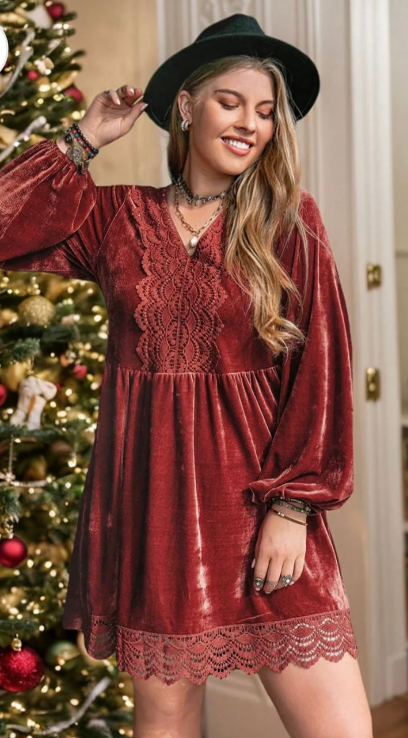 Plus Size Detail Vneck Long Sleeve Mini Dress