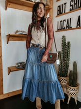 Load image into Gallery viewer, A-LINE LAYERED DENIM SKIRT
