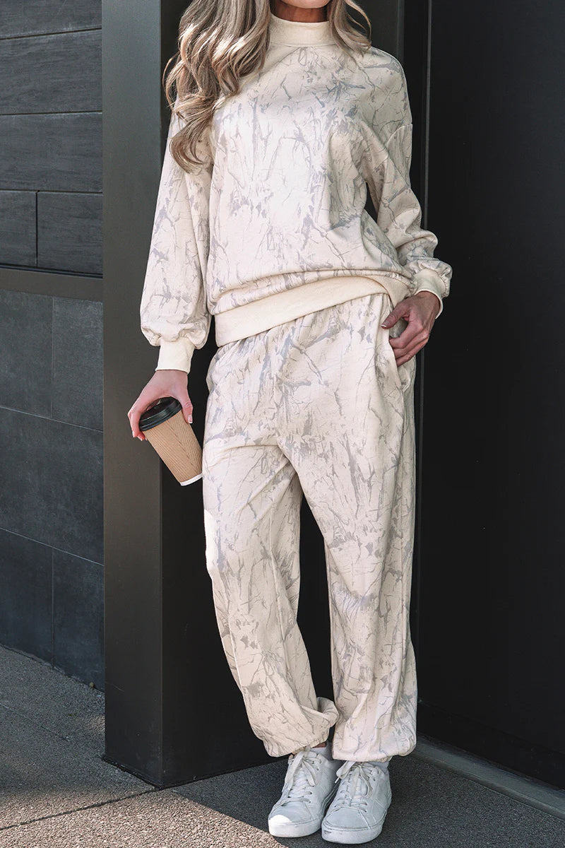 PINE RIDGE KHAKI PULLOVER AND JOGGER SET