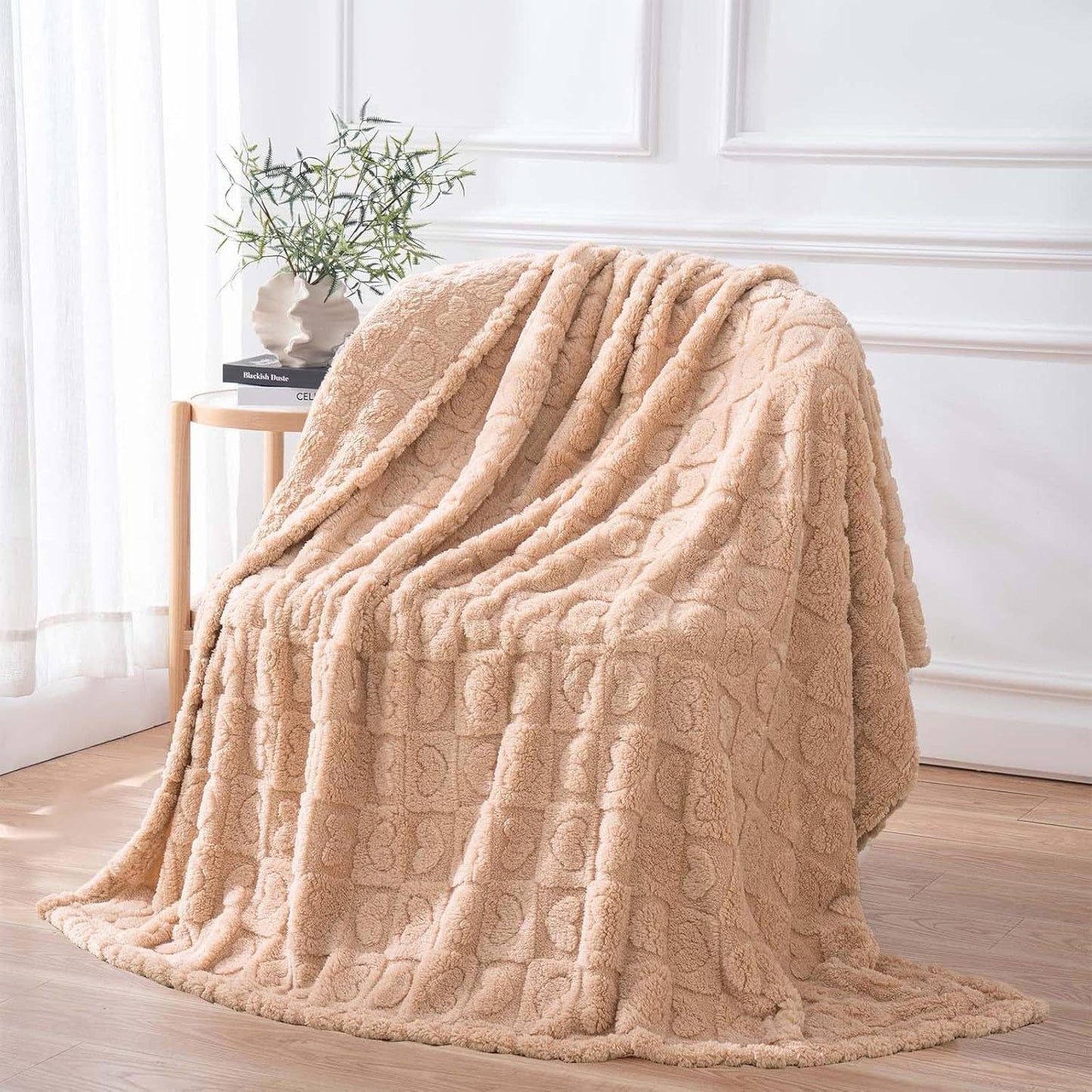Plush Checker & Heart Blanket
