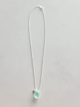 Load image into Gallery viewer, &quot;Shelly Seaglass&quot; Green Silver Necklace
