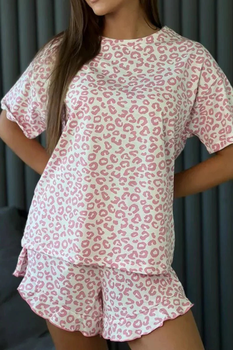 DO NOT DISTURB PINK LEOPARD TOP AND SHORTS PAJAMA SET **SHIPPING EXPECTED TO BEGIN ON DATE 10/4