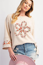 Load image into Gallery viewer, Beige Flower Patch Graphic Exposed Seam Wide Sleeve Top
