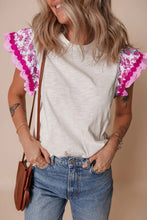 Load image into Gallery viewer, Ricrac Trimmed Printed Patchwork Top

