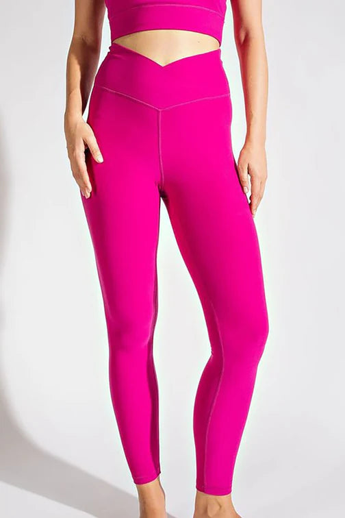 PLUS SIZE RASPBERRY VERA V WAIST BUTTER LEGGINGS