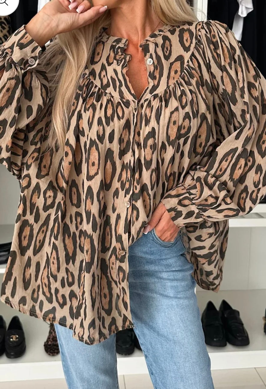 Leopard Balloon Sleeve Shirt