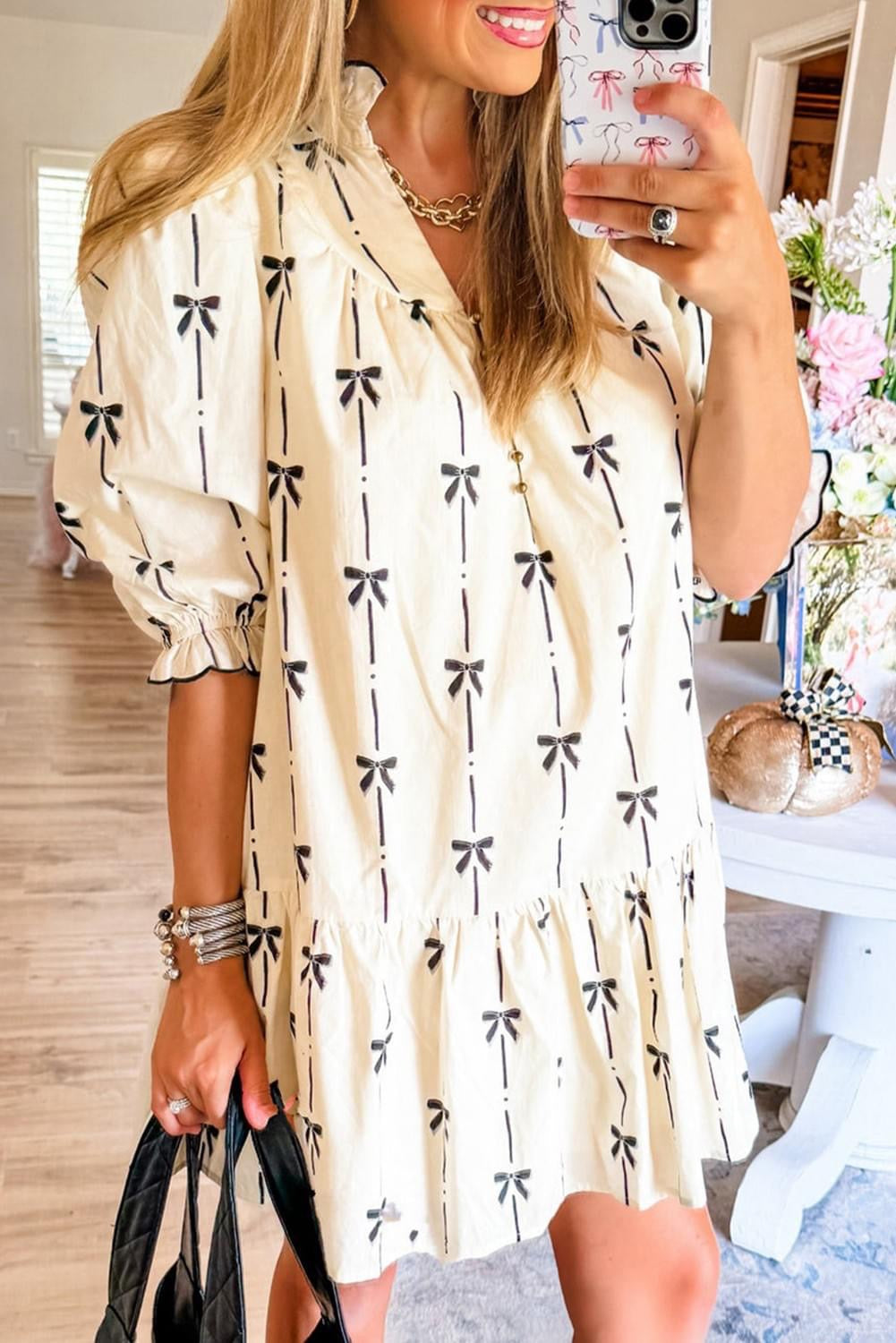 Cute Bowknot Bubble Sleeve V Neck Mini Dress