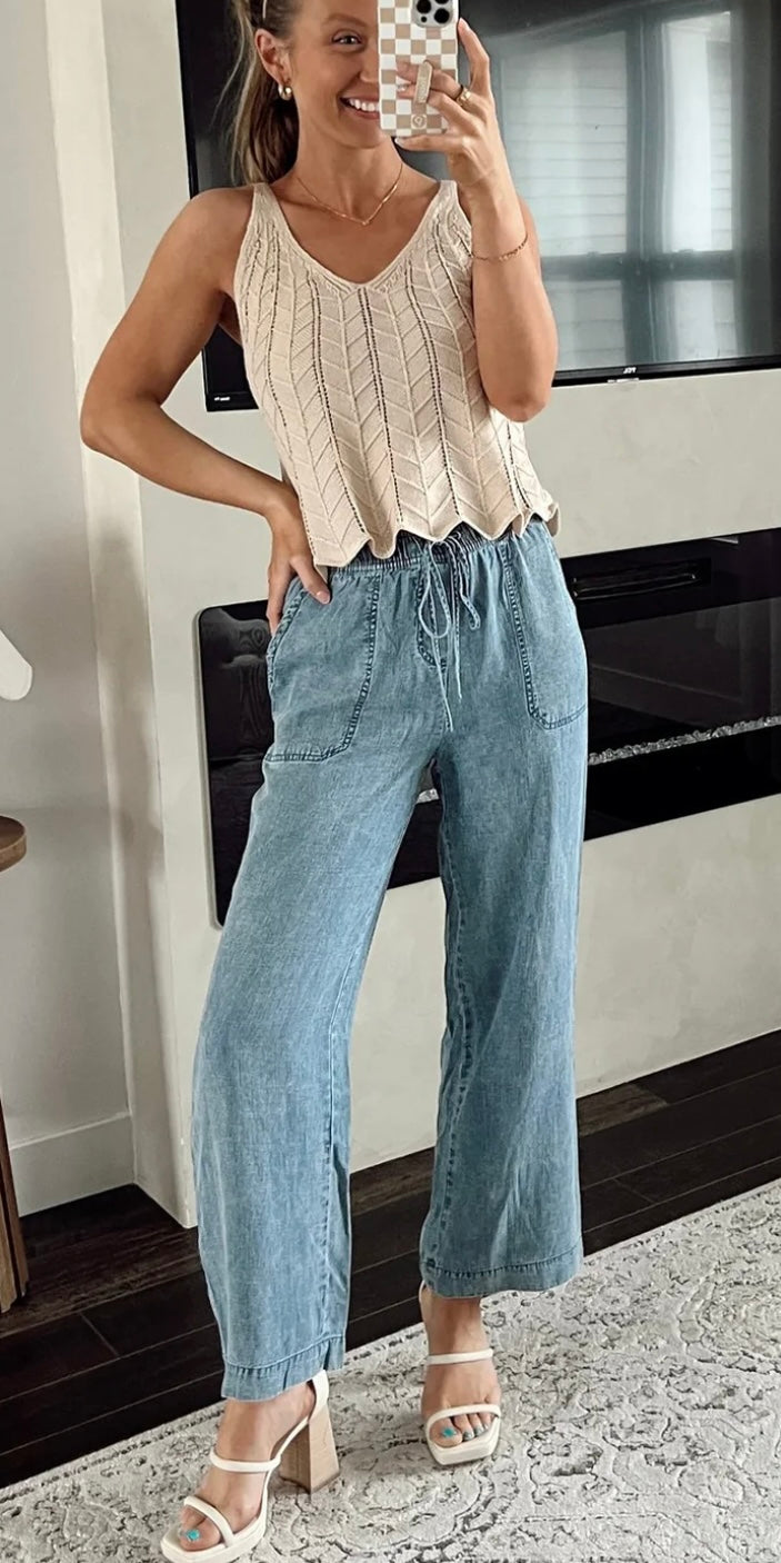 Wash Drawstring Waist Straight Denim Pants