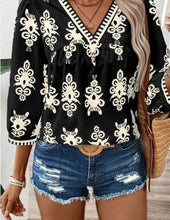 Load image into Gallery viewer, Printed V-Neck Three-Quarter Sleeve Blouse
