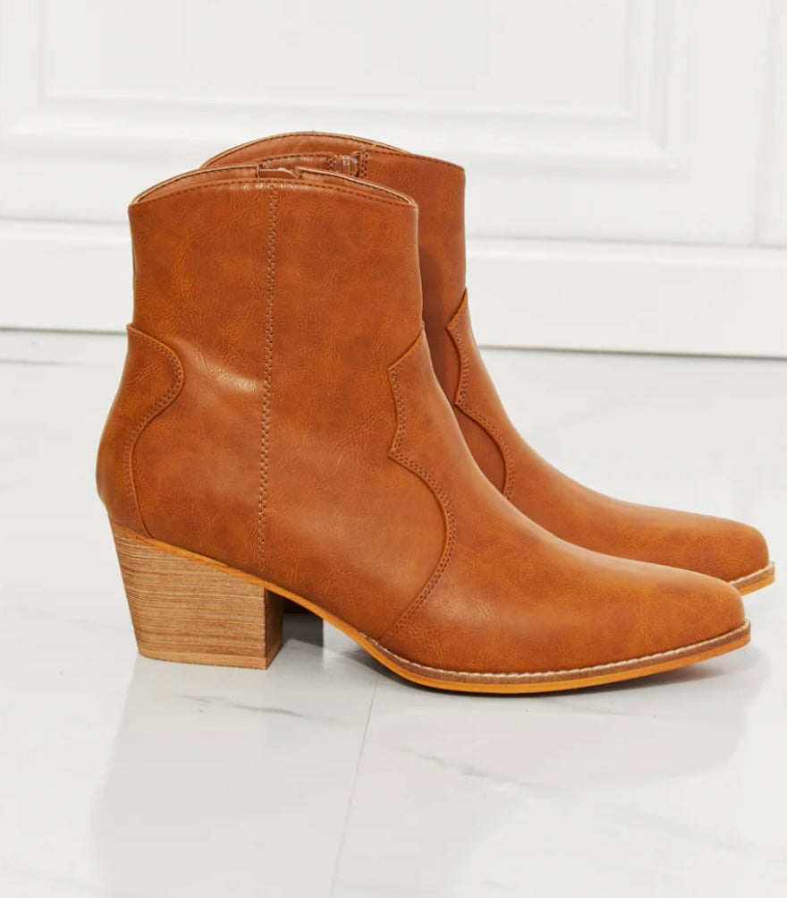 MMShoes Watertower Town Faux Leather Western Ankle Boots in Ochre