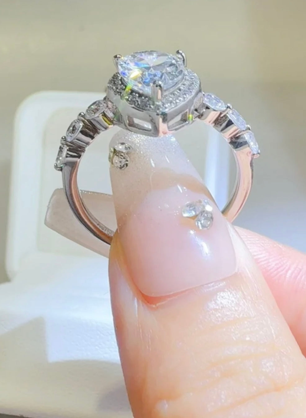 2 Carat Moissanite 925 Sterling Silver Ring