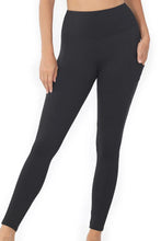 Load image into Gallery viewer, Black Full Butter Zenana pocket leggings
