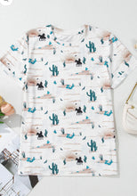 Load image into Gallery viewer, Western Cactus Print Top
