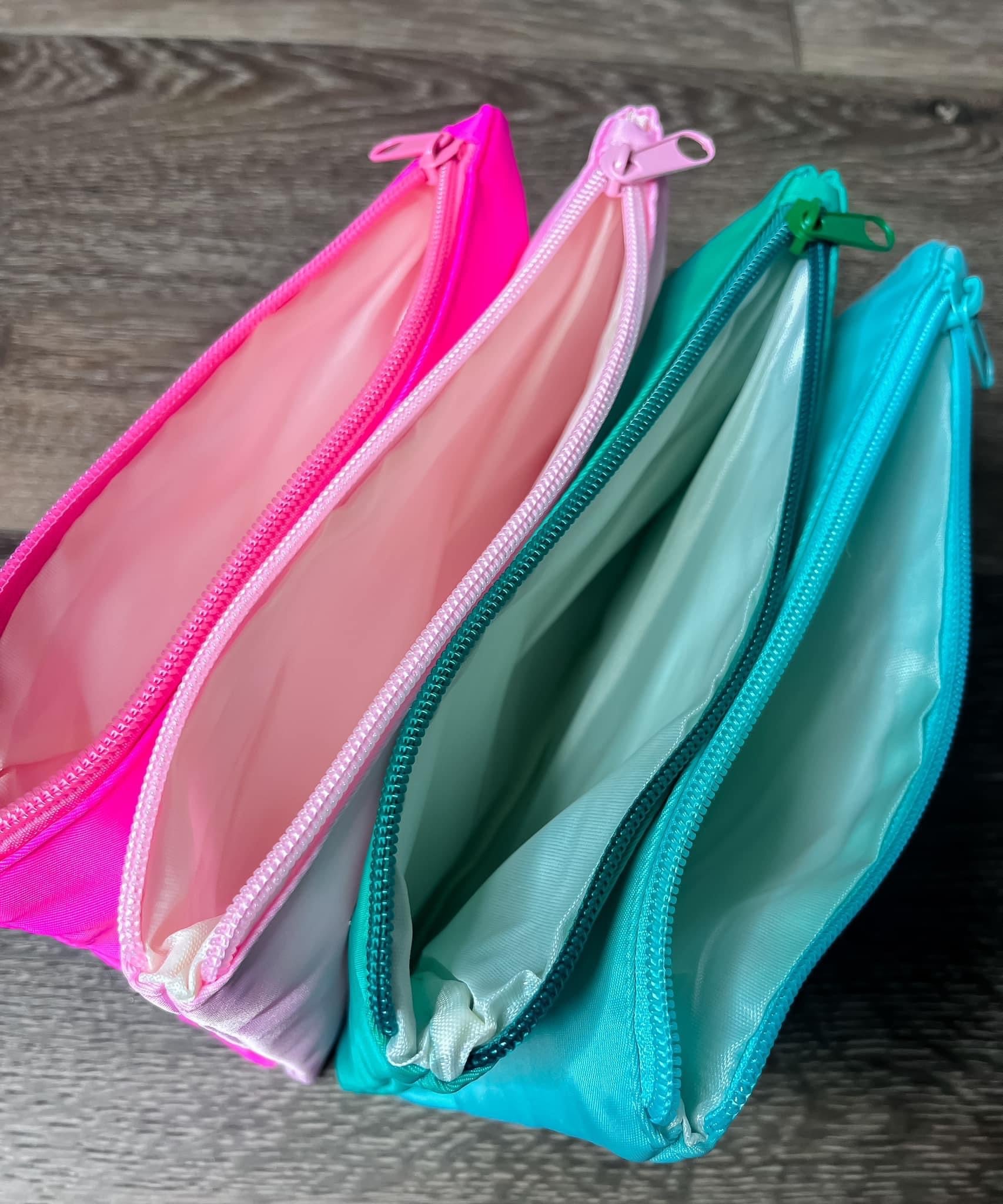 Four Zipped Pocket Accordian Bag