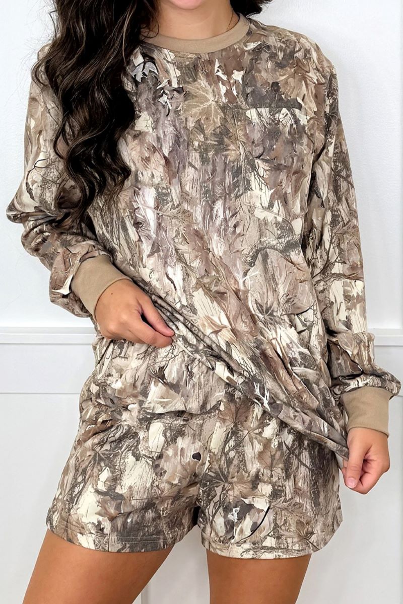 INTO THE WOODS KHAKI PULLOVER AND SHORTS SET **SHIPPING EXPECTED TO BEGIN ON DATE 12/3**