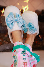 Load image into Gallery viewer, Bow Slippers -Ships in Oct.
