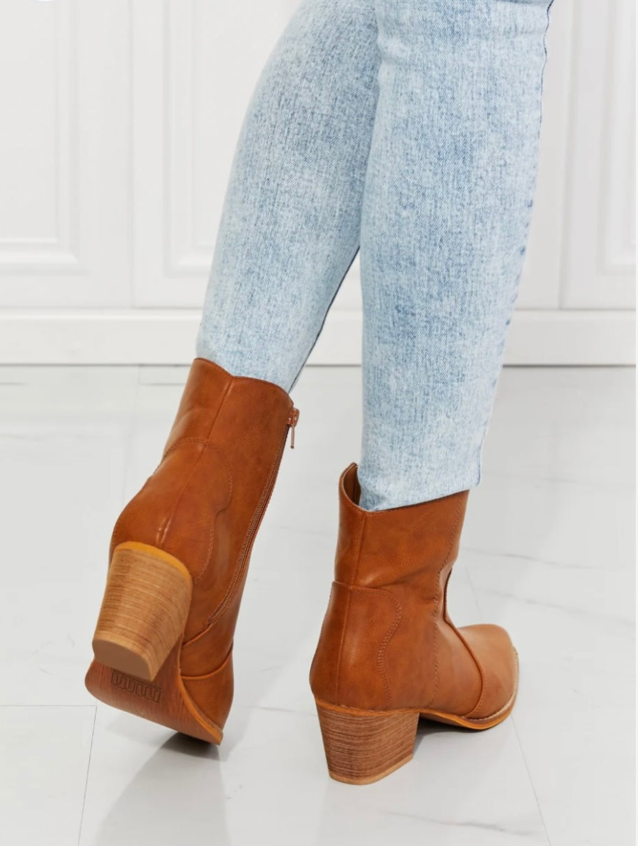MMShoes Watertower Town Faux Leather Western Ankle Boots in Ochre
