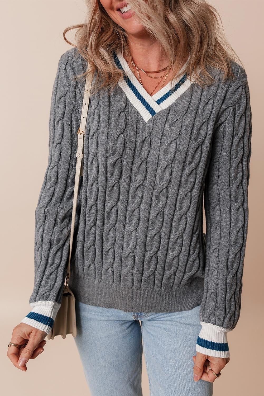 Medium Grey Color Contrast
Ribbed Edge cable knit Sweater