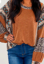 Load image into Gallery viewer, Leopard Round Neck Long Sleeve Sweatshirt
