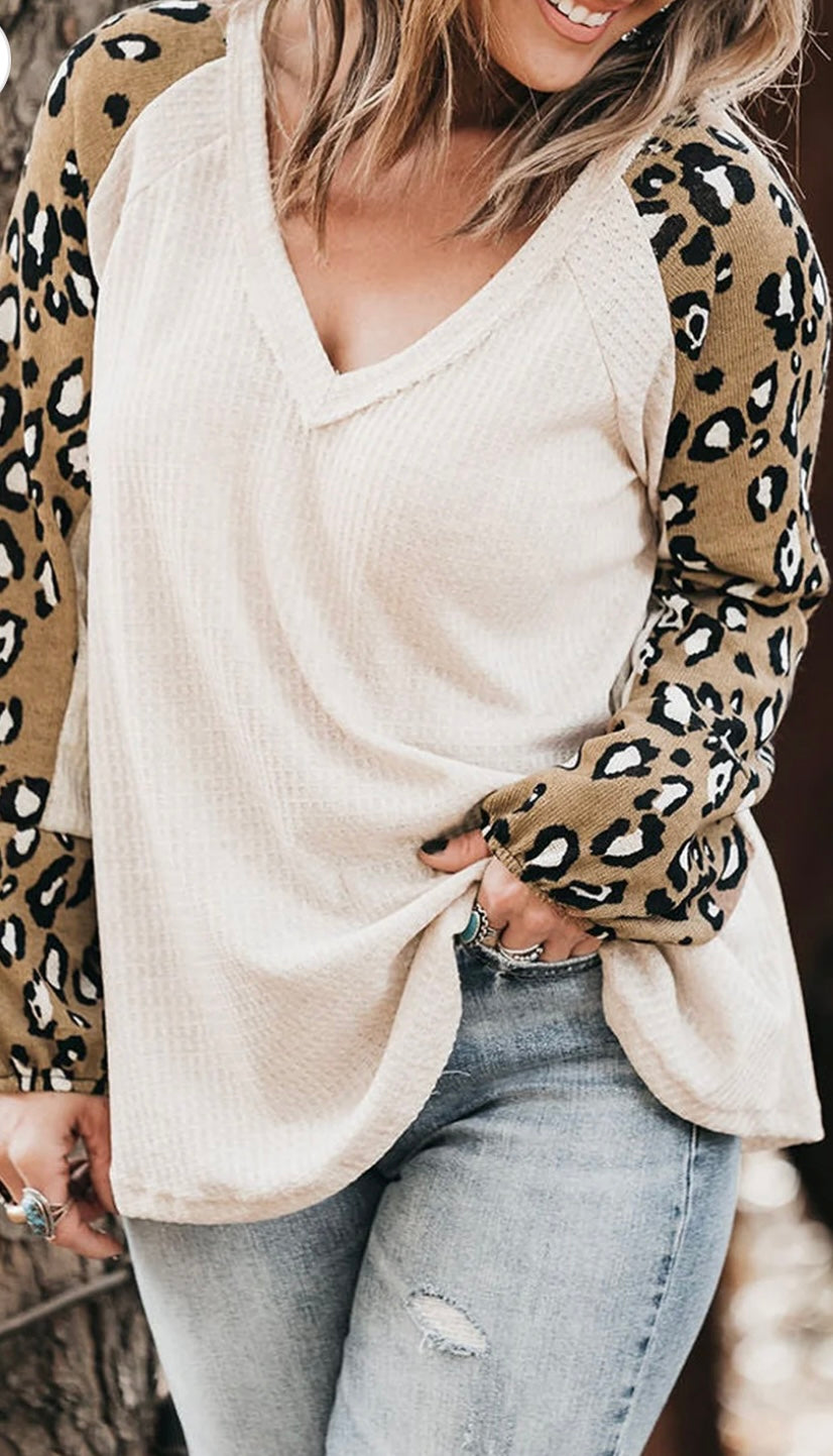 Plus Size Waffle Leopard Top