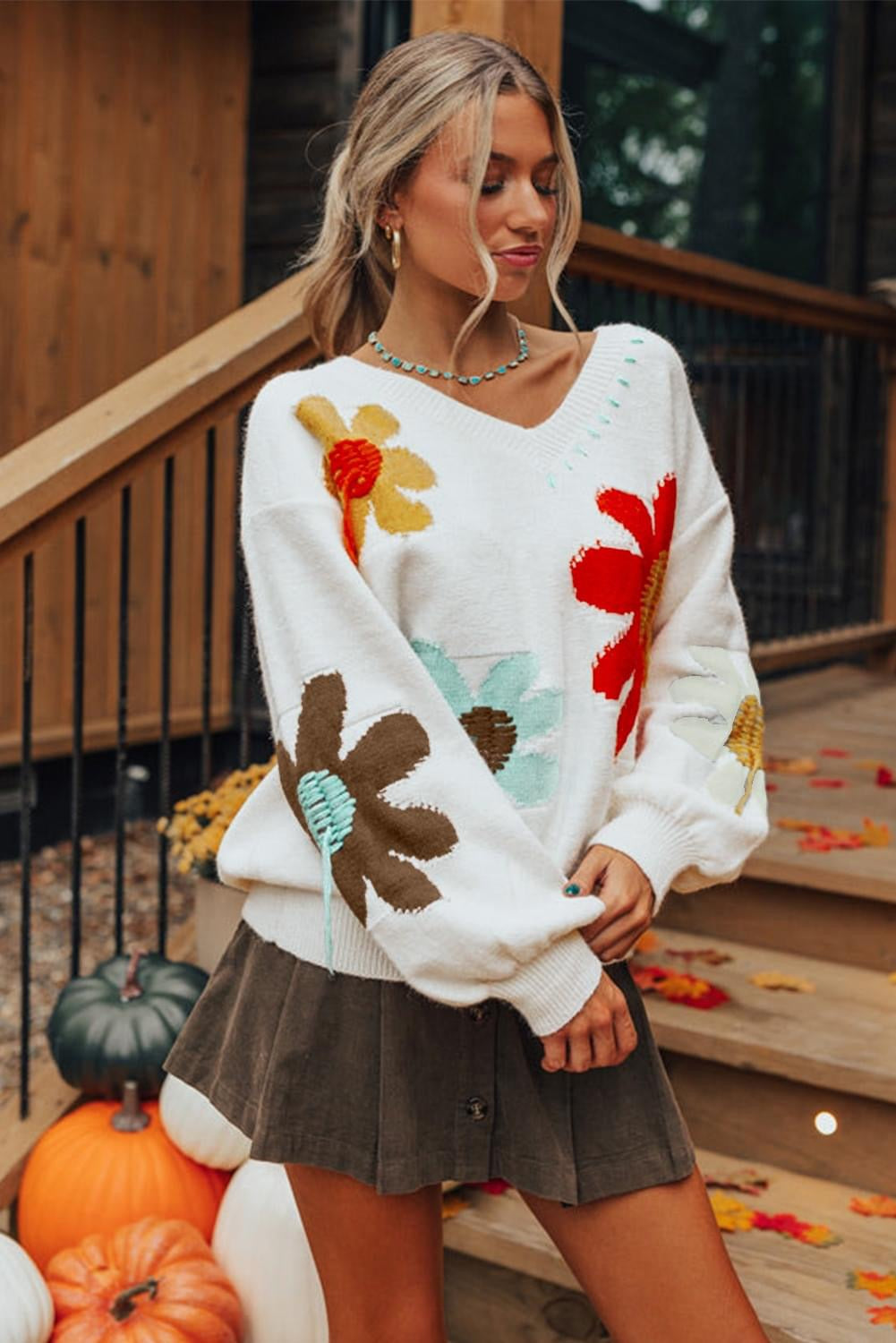 White Big Flower Pattern V neck 
Sweater